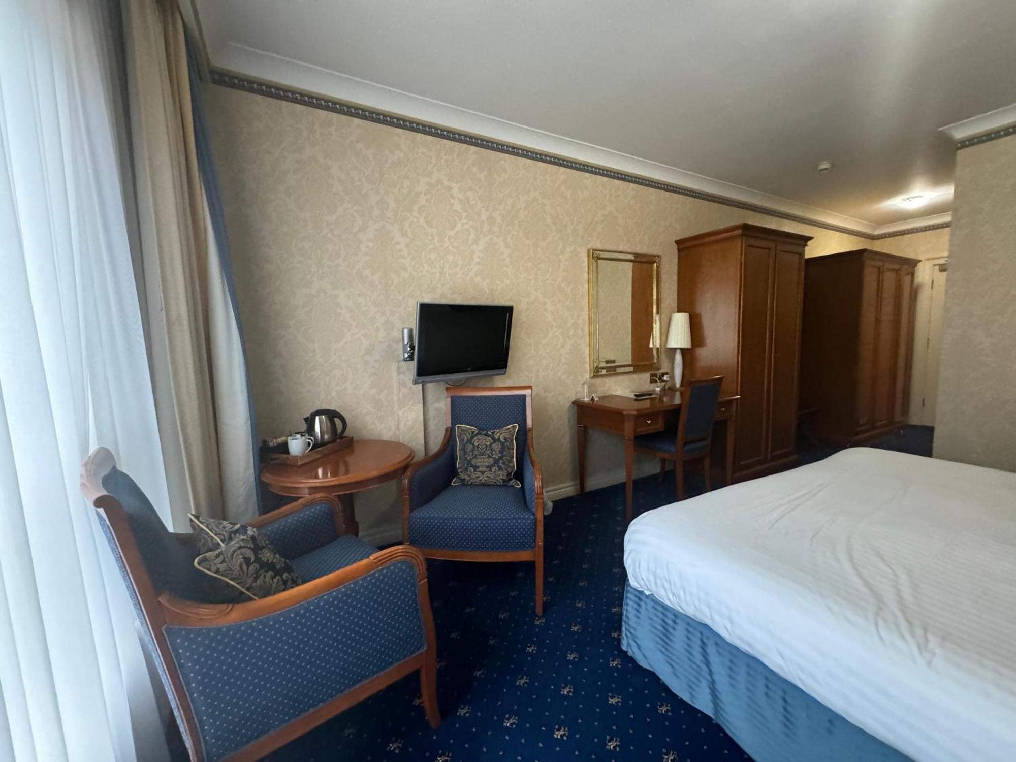 Tre-Ysgawen Hall & Spa Ллангефни Экстерьер фото